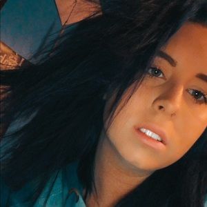 Meet your Posher, Logan